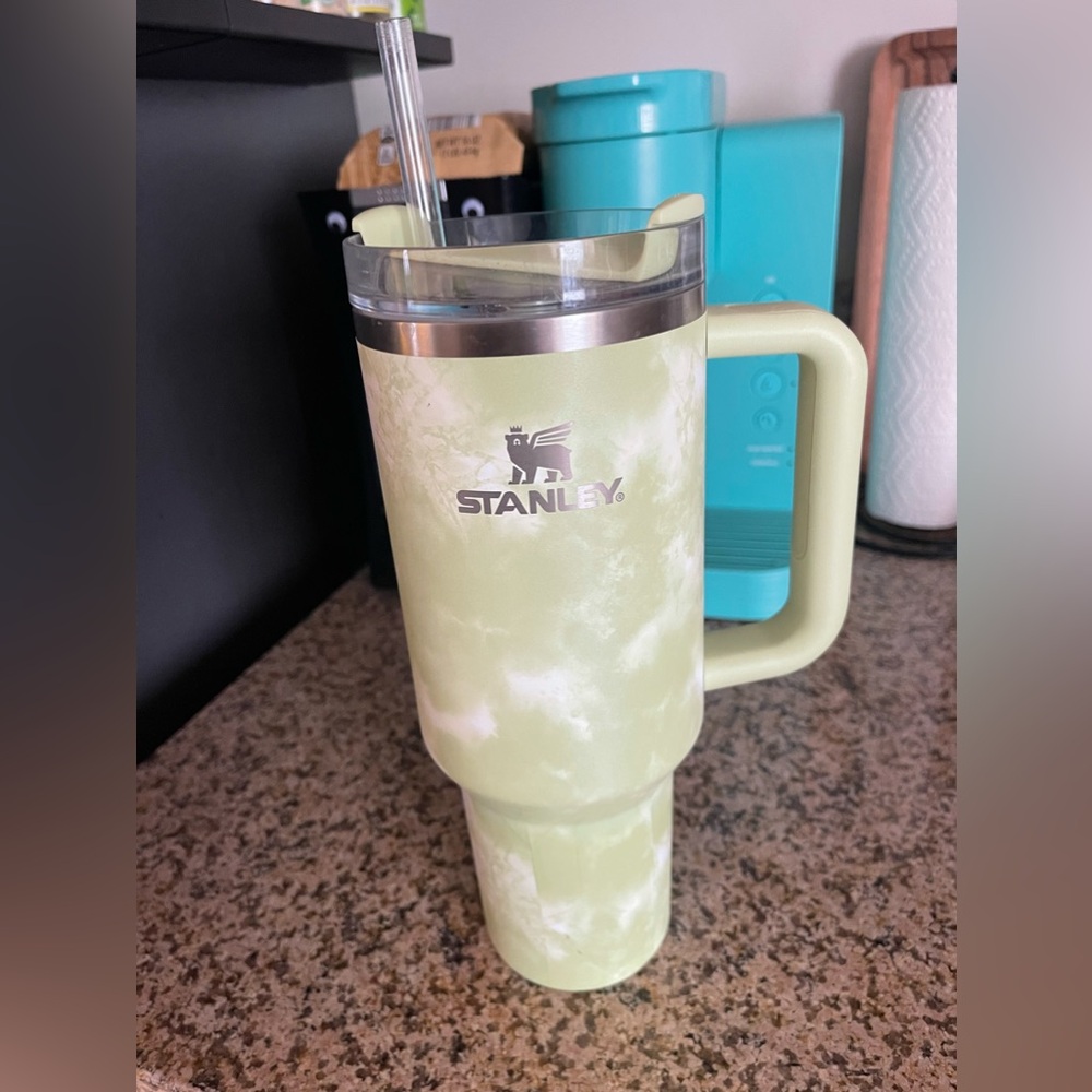 Stanley Tie Dye 40 oz tumbler, green tie dye, gently used